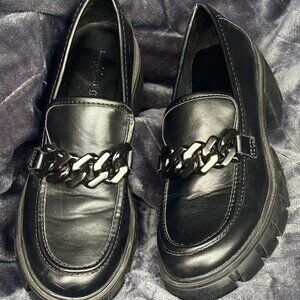 Steve Madden Hoxton Womens Faux Leather Lug Sole Loafer Heels sz 9